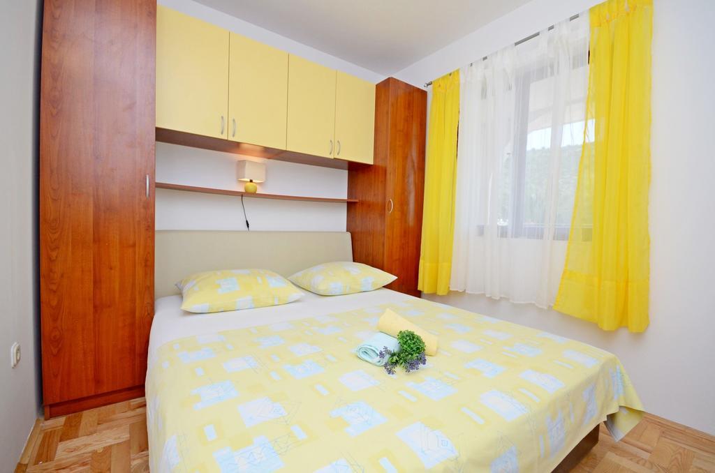 Apartments Milan Rogoznica  Esterno foto