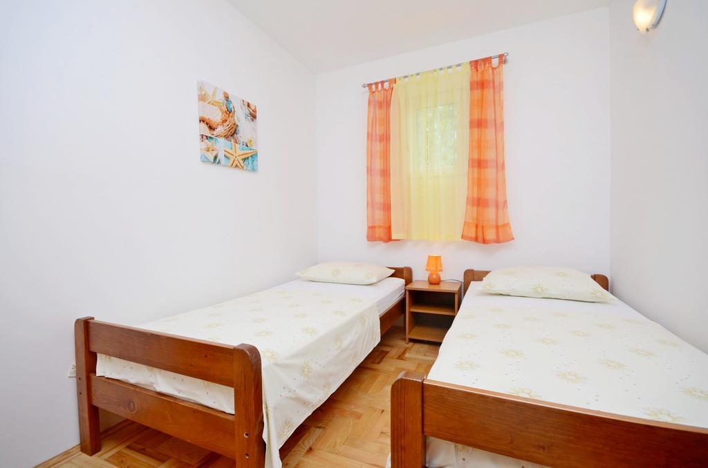 Apartments Milan Rogoznica  Esterno foto