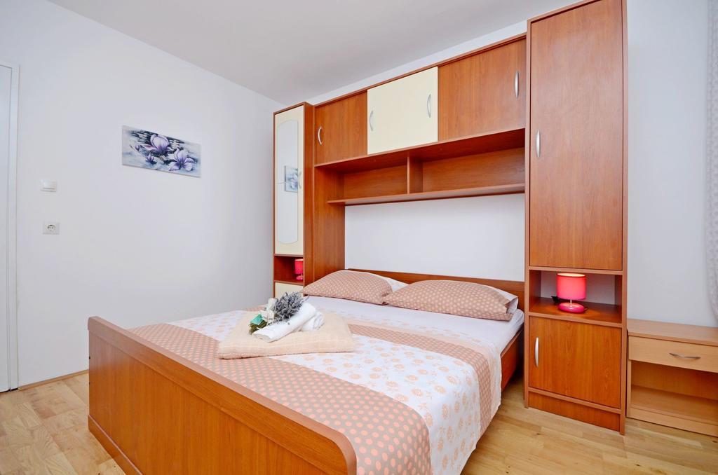 Apartments Milan Rogoznica  Esterno foto